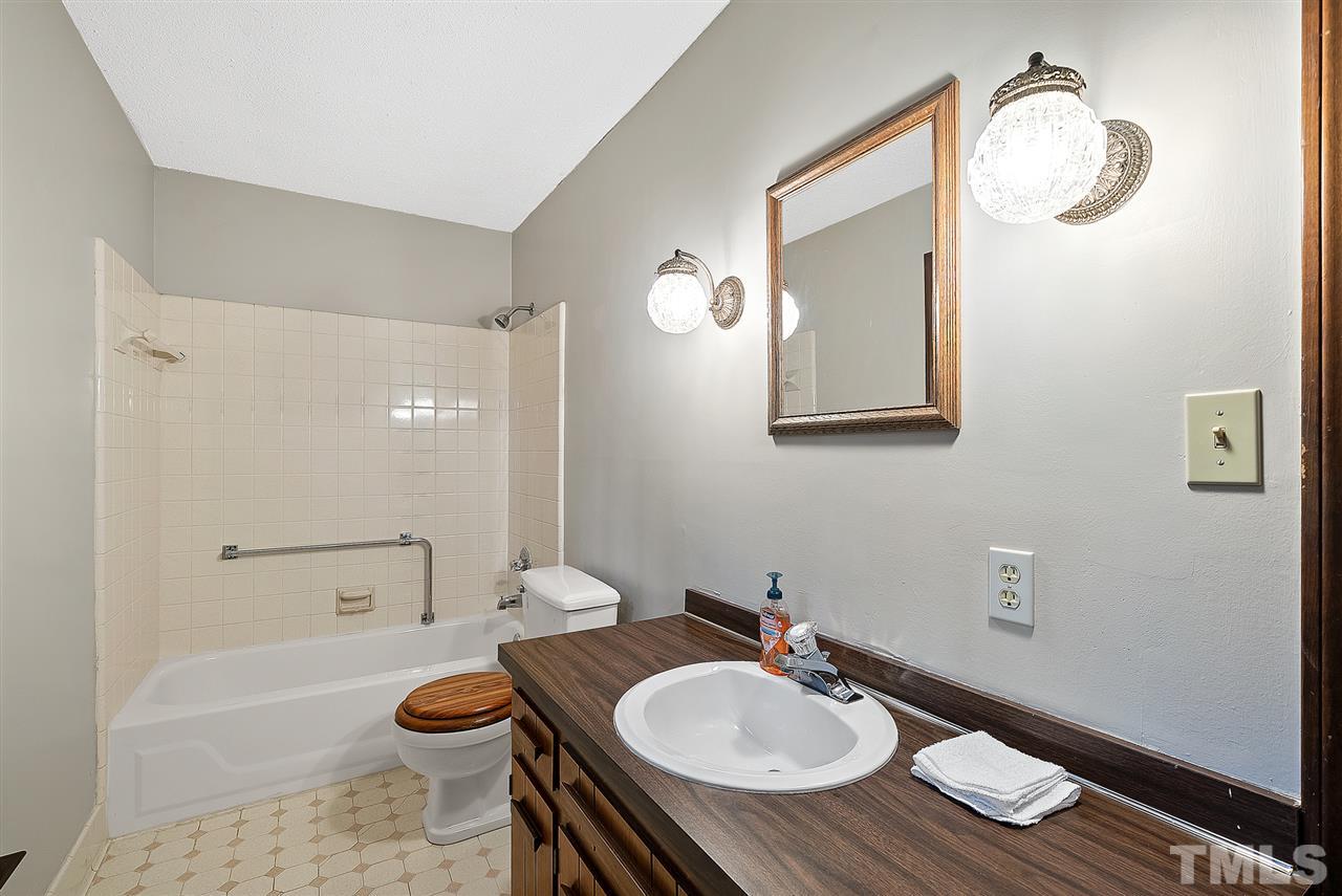 8505 Valley Brook Drive Raleigh, NC 27613 - Photo 22 of 29 Gallery Image 22