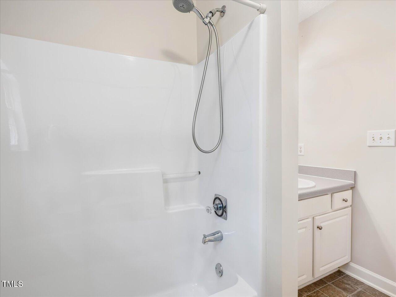 1928 Shadow Glen Drive Raleigh, NC 27604 - Photo 40 of 60 40-Hall Bath