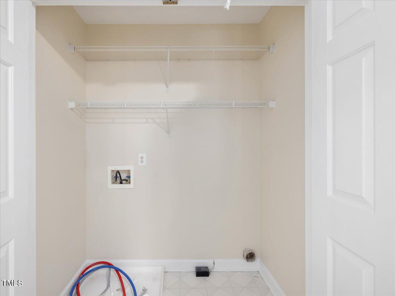 1928 Shadow Glen Drive Raleigh, NC 27604 - Photo 43 of 60 43-Laundry