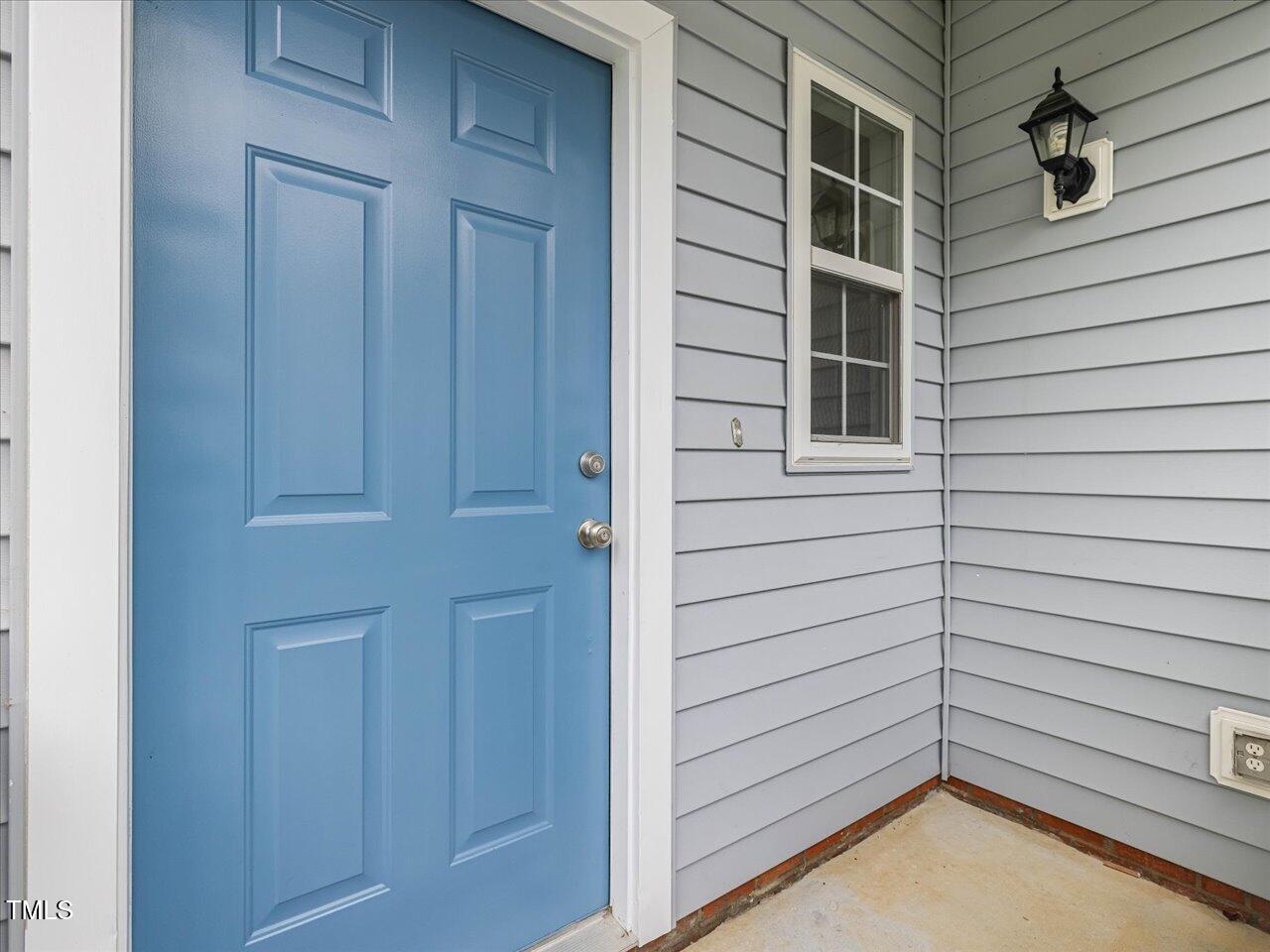 1928 Shadow Glen Drive Raleigh, NC 27604 - Photo 5 of 60 05-Front Porch
