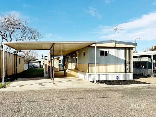 $93,500 | 1715 West Flamingo Avenue, Nampa, ID 83651