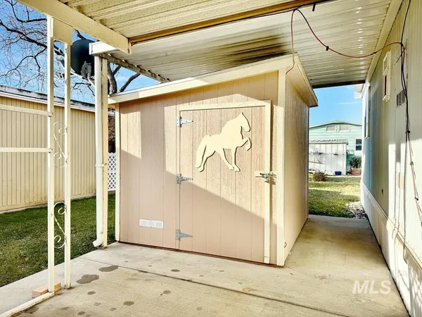 $85,900 | 1715 West Flamingo Avenue, Nampa, ID 83651