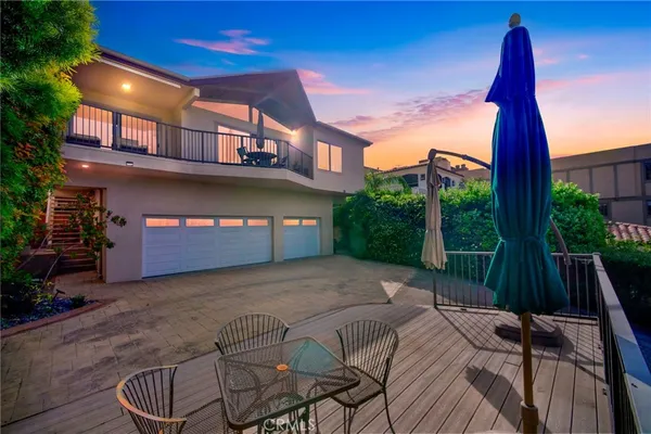 $9,950 | 462 Hilledge Drive, Laguna Beach, CA 92651