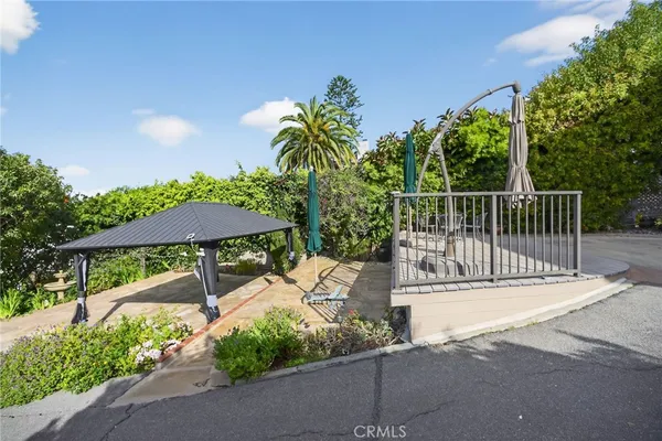 $9,950 | 462 Hilledge Drive, Laguna Beach, CA 92651