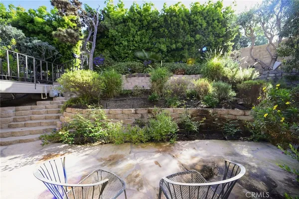 $9,950 | 462 Hilledge Drive, Laguna Beach, CA 92651