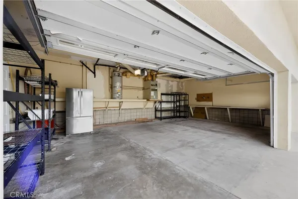 $9,950 | 462 Hilledge Drive, Laguna Beach, CA 92651