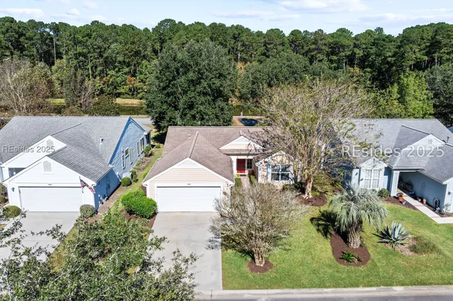 $319,900 | 23 Devant Drive East, Bluffton, SC 29909