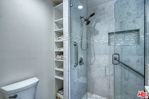 $5,000 | 30655 Lakefront Drive, Agoura Hills, CA 91301