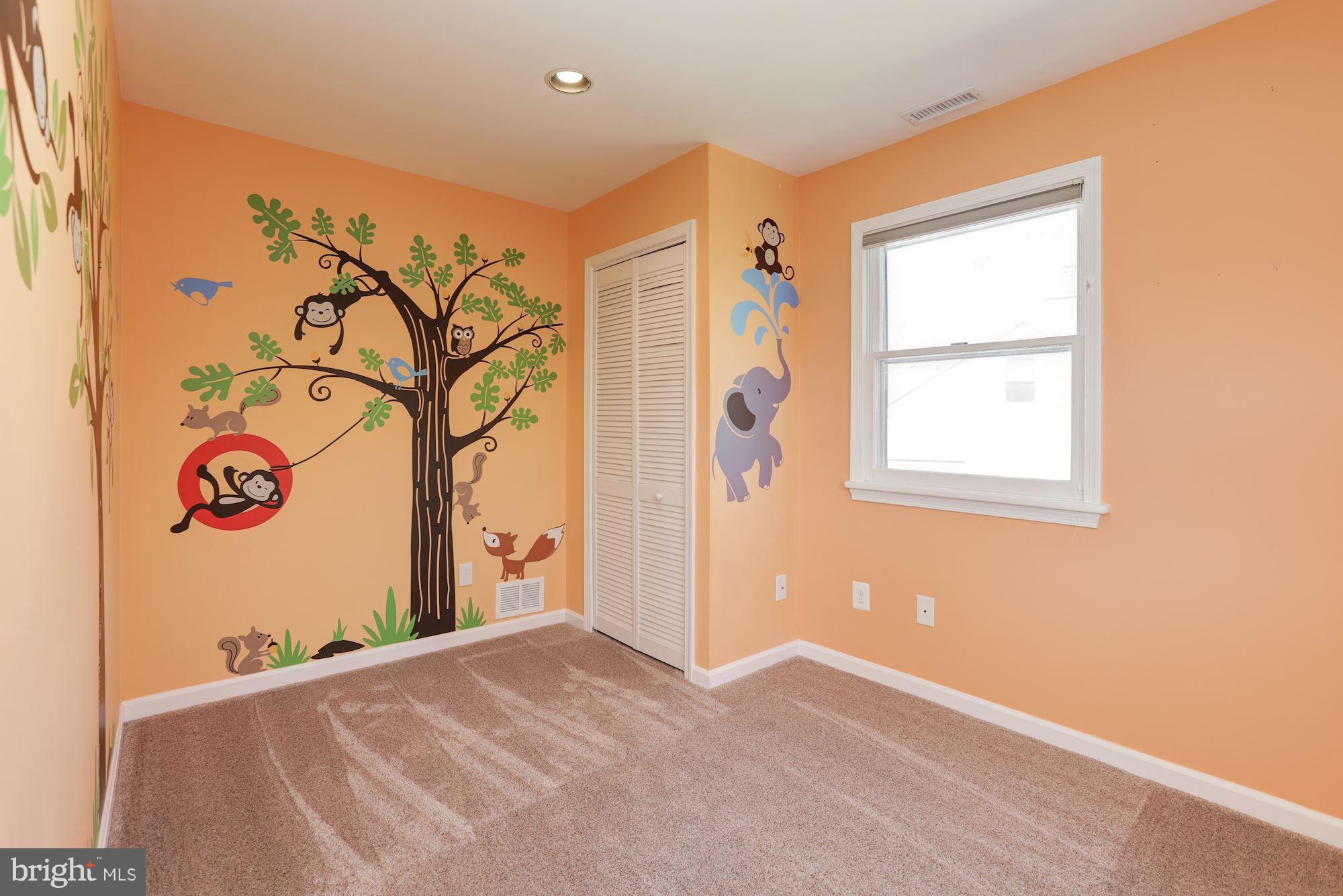 11713 Kingtree Street Silver Spring, MD 20902 - Photo 16 of 26 Bedroom