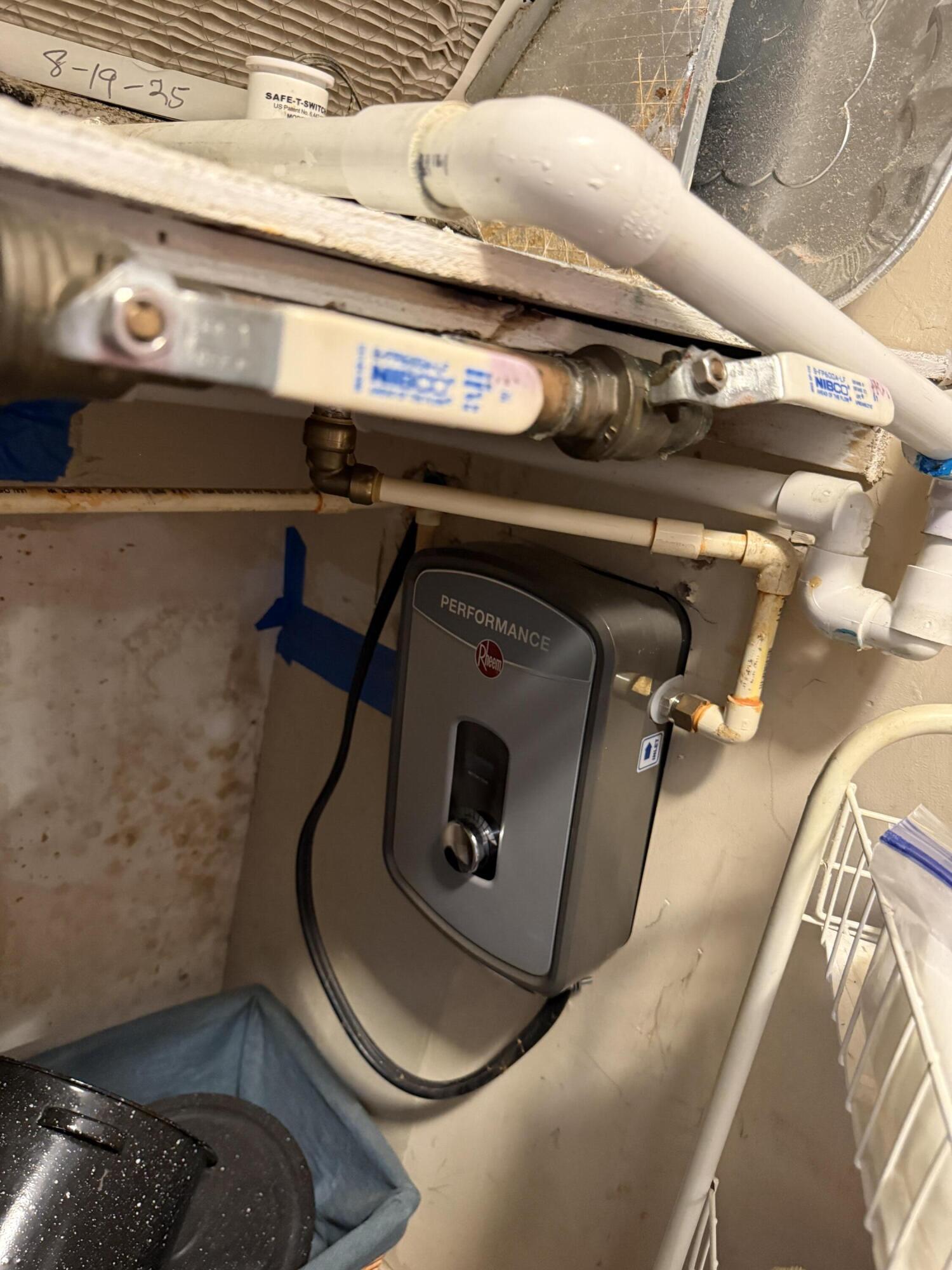 2400 South Ocean Drive, Unit 1034 Fort Pierce, FL 34949 - Photo 27 of 51 a utility room with dryer and washer