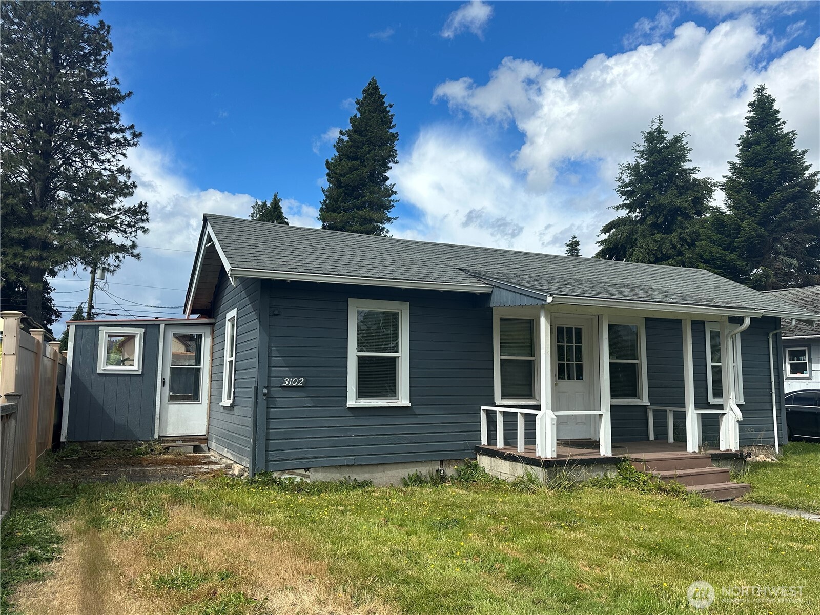 3102 Garfield Street Longview, WA 98632 - Photo 1 of 14