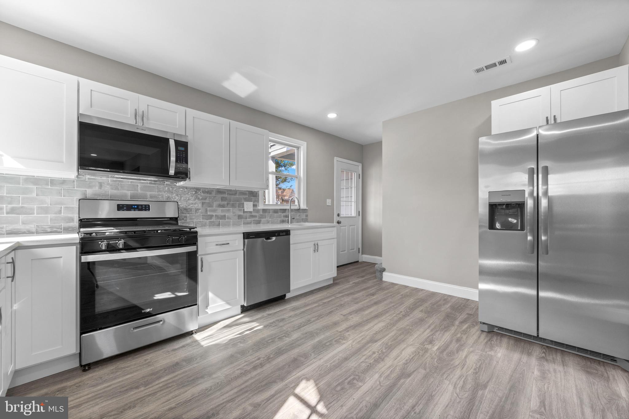 12 Edmondson Ridge Road Catonsville, MD 21228 - Photo 5 of 35