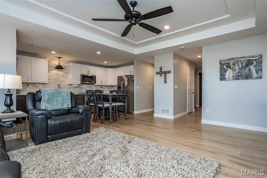 126 Bridgeport Drive Moro, IL 62067 - Photo 8 of 25