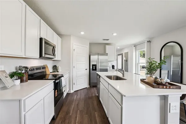 $316,990 | 206 Bull Frog Lane, Umatilla, FL 32784