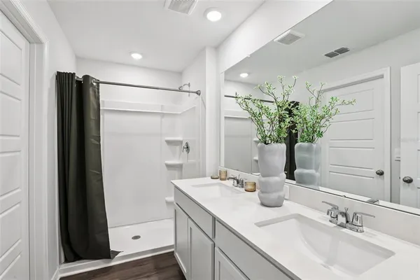 $316,990 | 206 Bull Frog Lane, Umatilla, FL 32784