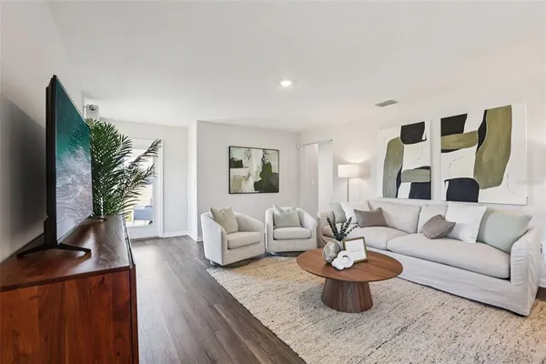 $316,990 | 206 Bull Frog Lane, Umatilla, FL 32784