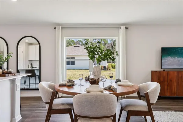 $316,990 | 206 Bull Frog Lane, Umatilla, FL 32784