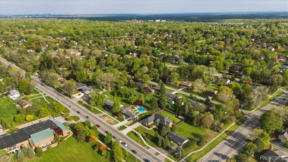 35339 West 13 Mile Road Farmington, MI 48331 - Photo 67 of 72 Drone / aerial view