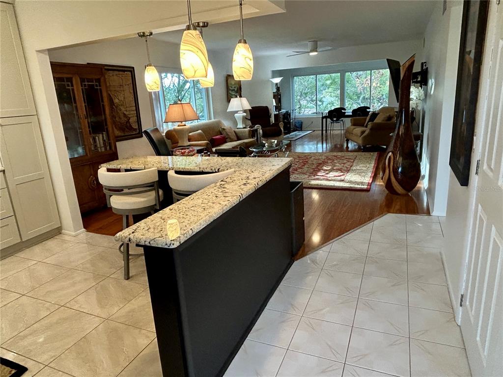 2436 Rhodesian Drive, Unit 42 Clearwater, FL 33763 - Photo 4 of 51