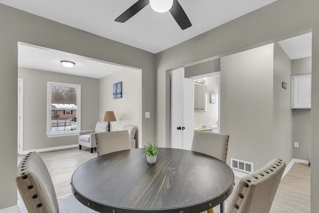 $219,900 | 203 Dakota Avenue, Ypsilanti, MI 48198