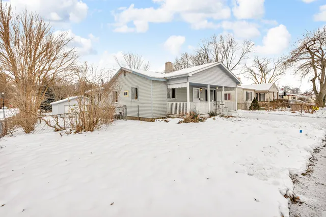 $219,900 | 203 Dakota Avenue, Ypsilanti, MI 48198