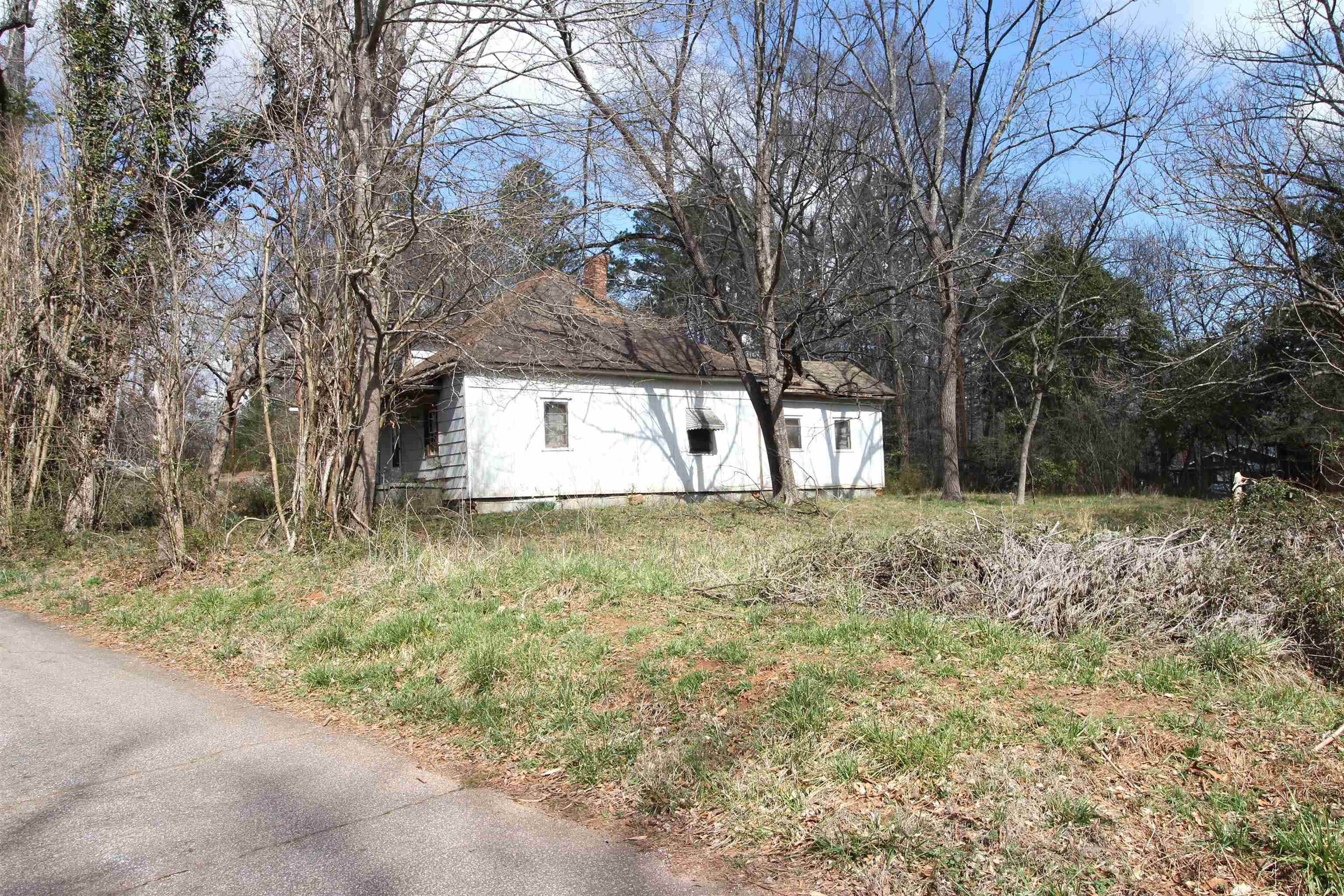 111 Dobson Heights Road Spartanburg, SC 29307 - Photo 5 of 6