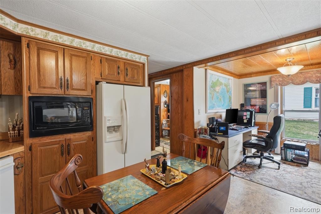 2689 Chickadee Street Rochester Hills, MI 48309 - Photo 8 of 27
