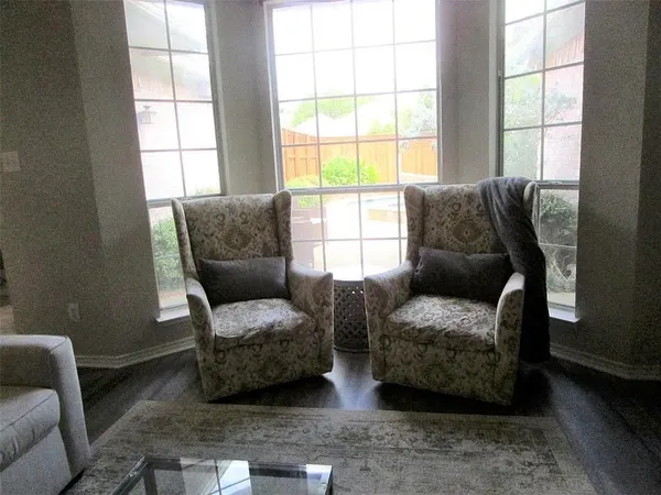 $3,450 | 5815 Willow Wood Lane, Dallas, TX 75252