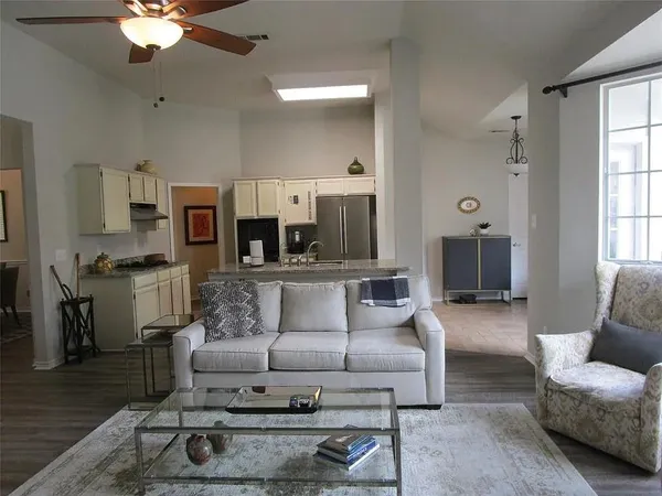 $3,450 | 5815 Willow Wood Lane, Dallas, TX 75252