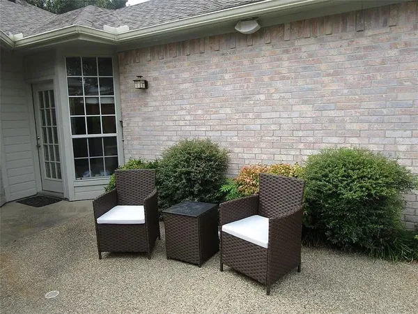 $3,450 | 5815 Willow Wood Lane, Dallas, TX 75252