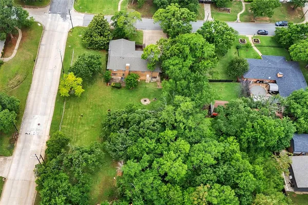 $399,000 | 930 South Maurice Avenue, Denison, TX 75020