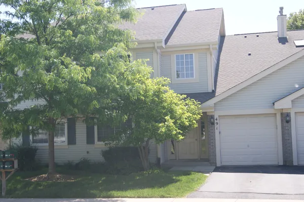 $249,900 | 491 East Fawn Lane, Unit B, Palatine, IL 60074