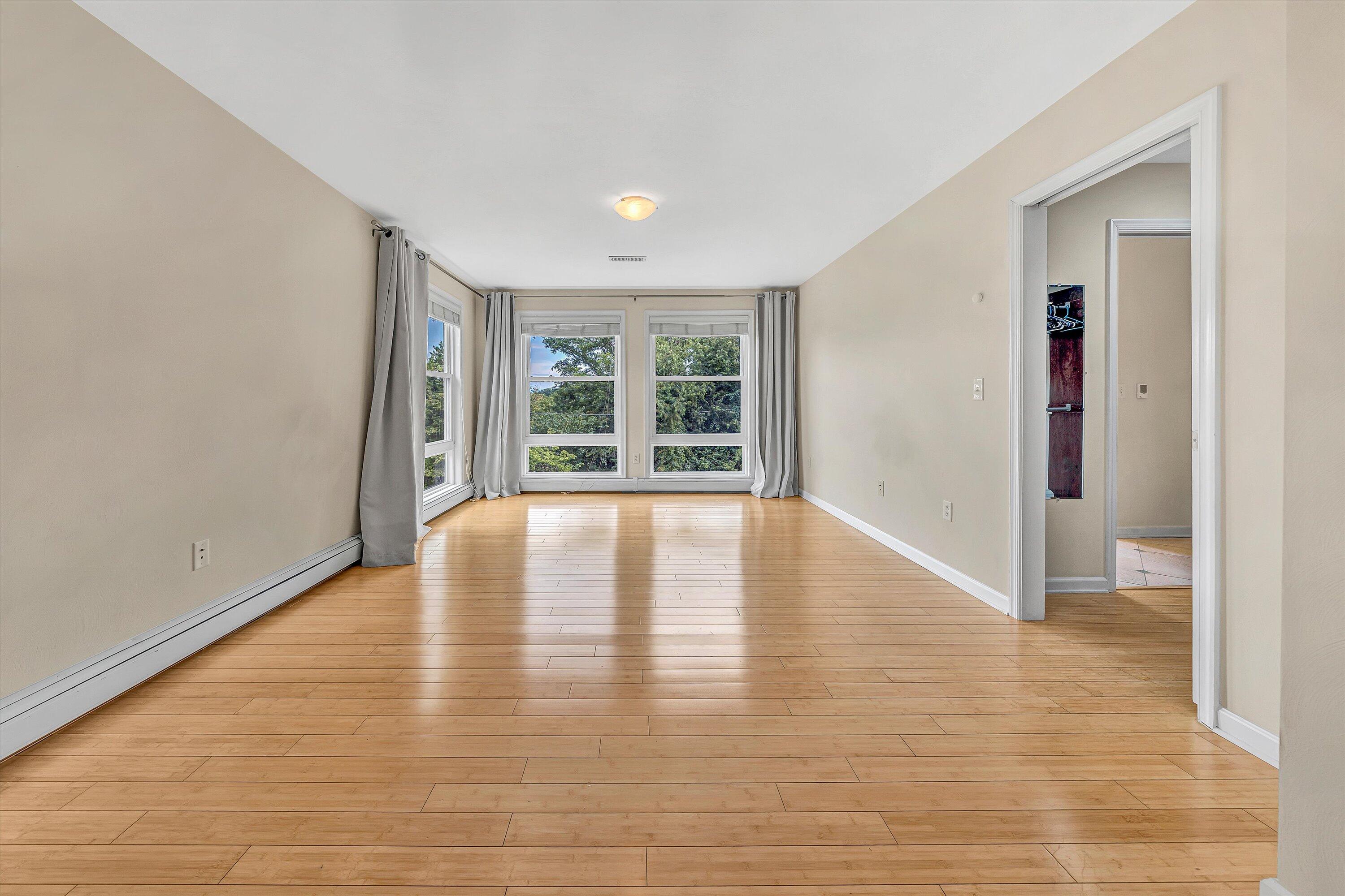 2323 Mt Vernon Road Southwest Roanoke, VA 24015 - Photo 16 of 51 16-DSC00631