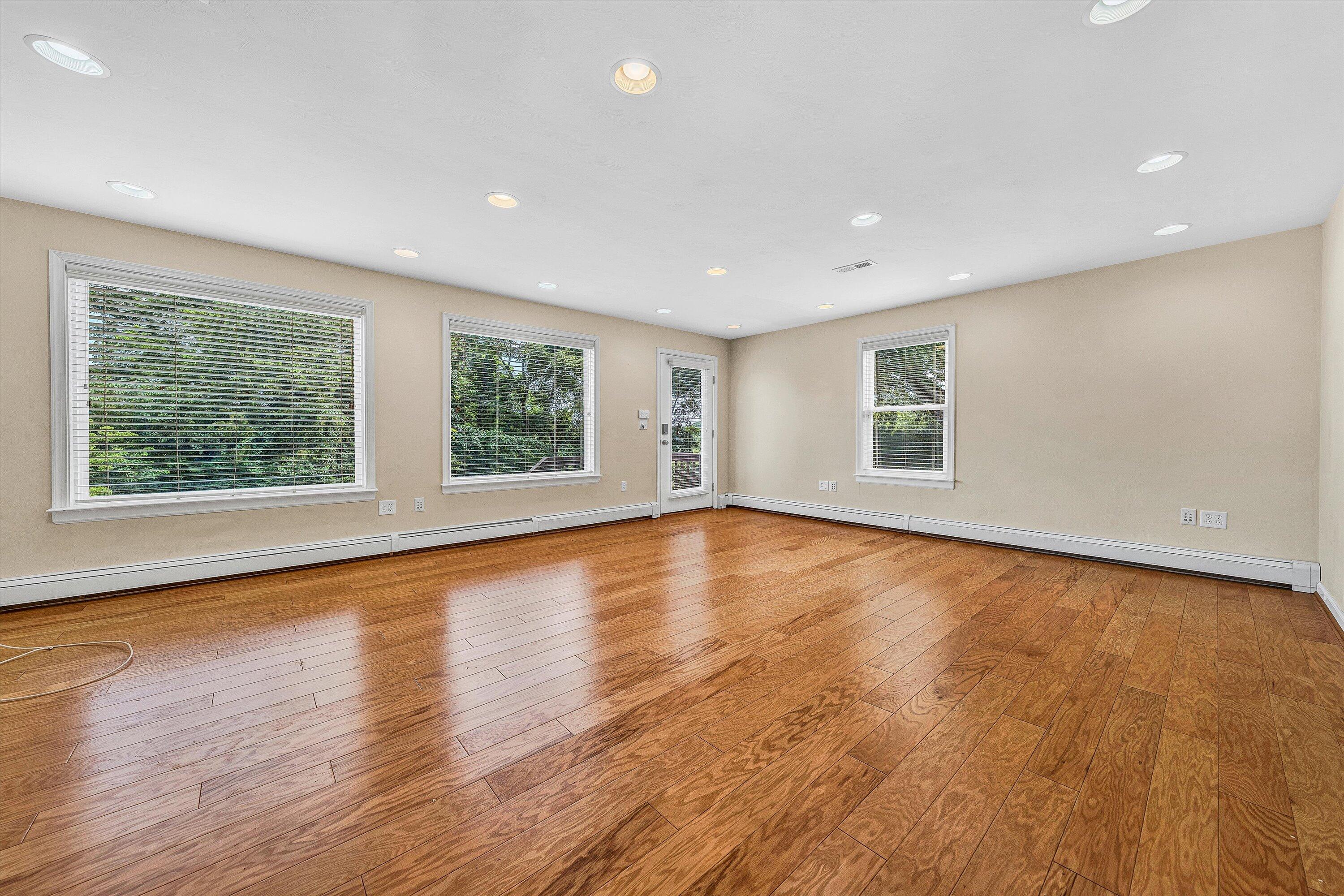 2323 Mt Vernon Road Southwest Roanoke, VA 24015 - Photo 31 of 51 31-DSC00676