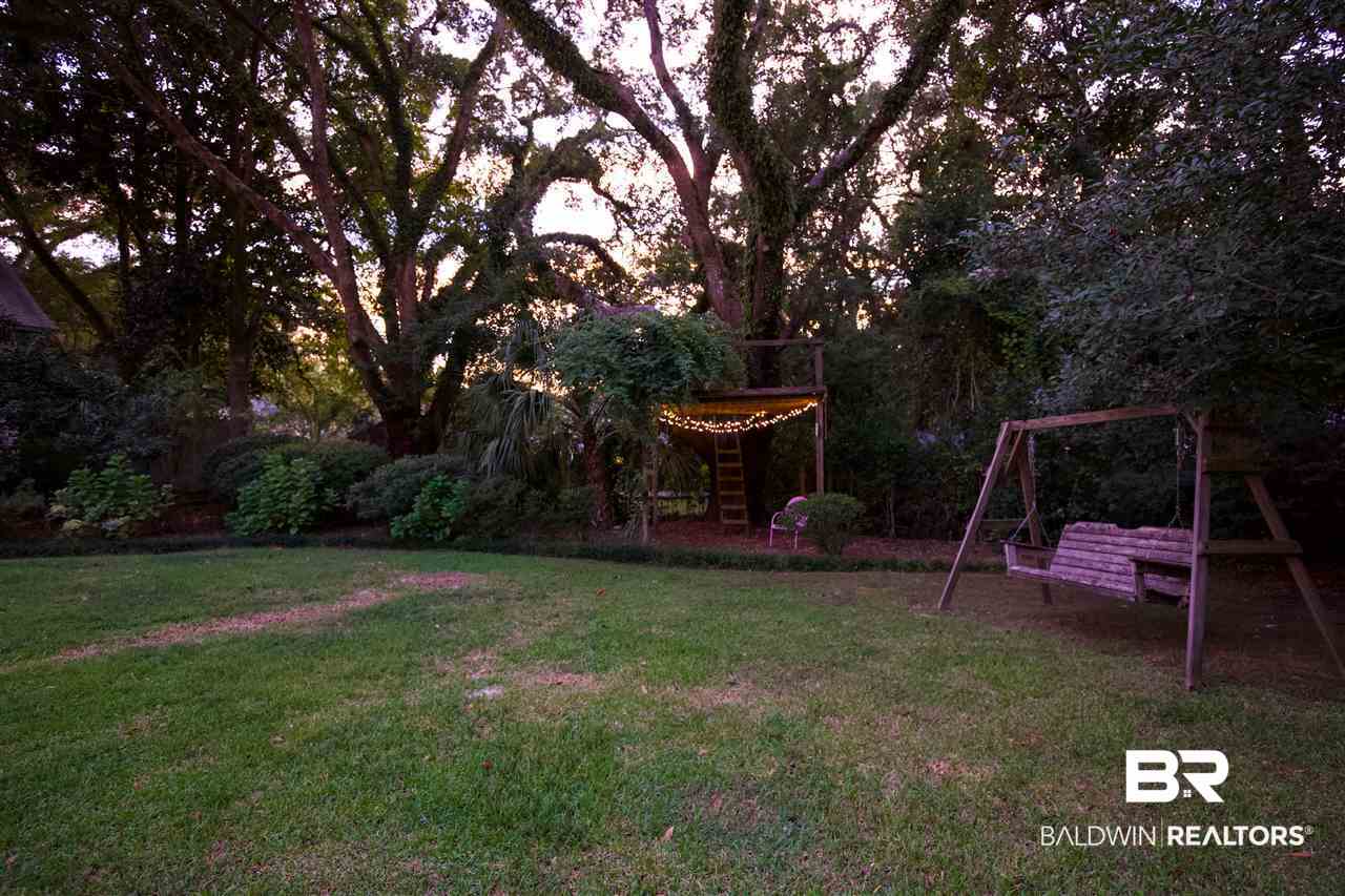 55 North Summit Street Fairhope, AL 36532 - Photo 36 of 40