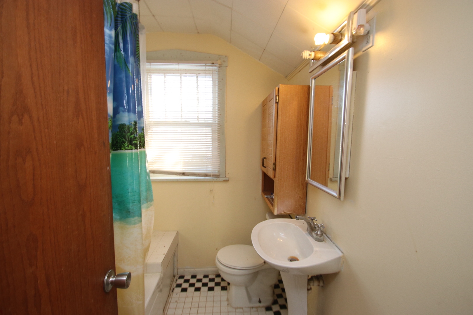 50 Rushmore Road Fox Lake, IL 60020 - Photo 10 of 14