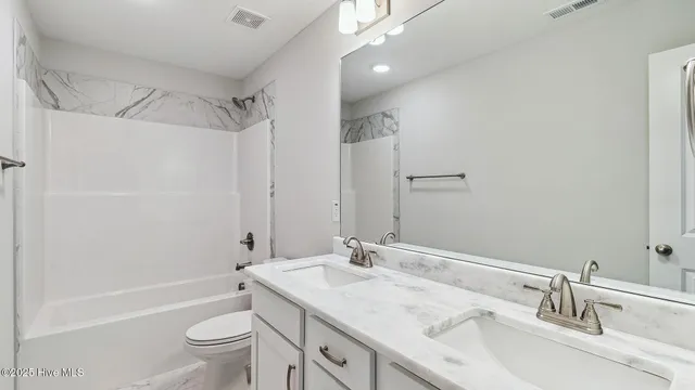 $600,000 | 128 Shaw Drive, West End, NC 27376