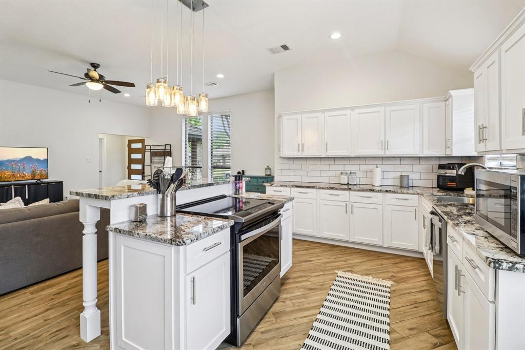 1003 Meridith Drive Terrell, TX 75160 - Photo 11 of 35