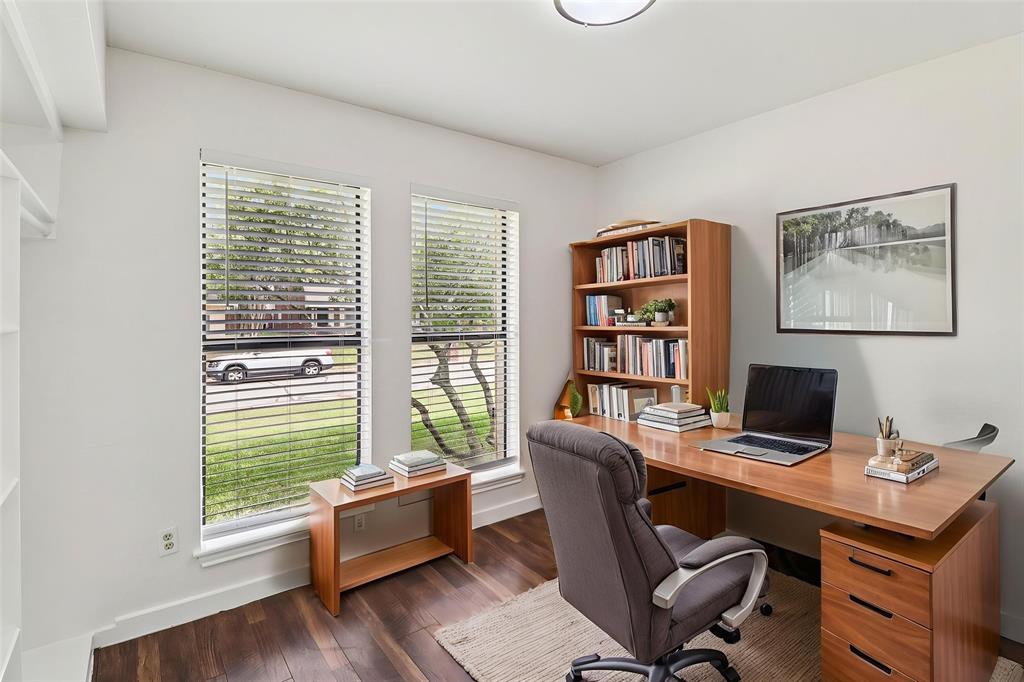 1003 Meridith Drive Terrell, TX 75160 - Photo 5 of 35 Office or Playroom