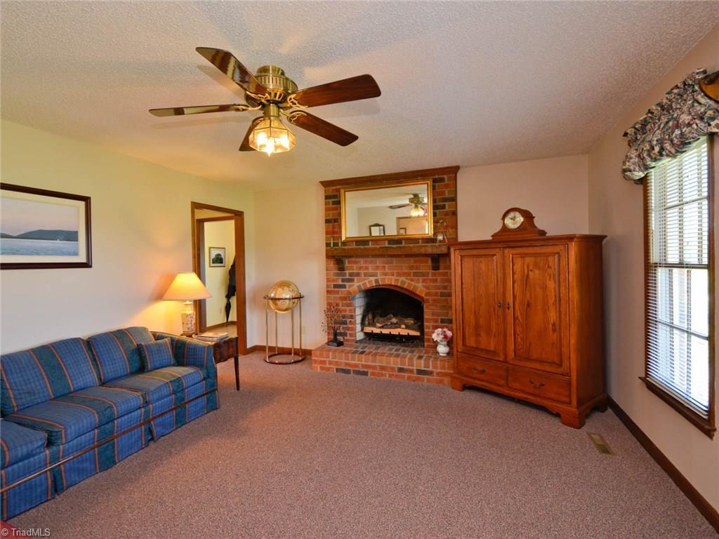 1012 Nance Road King, NC 27021 - Photo 6 of 30