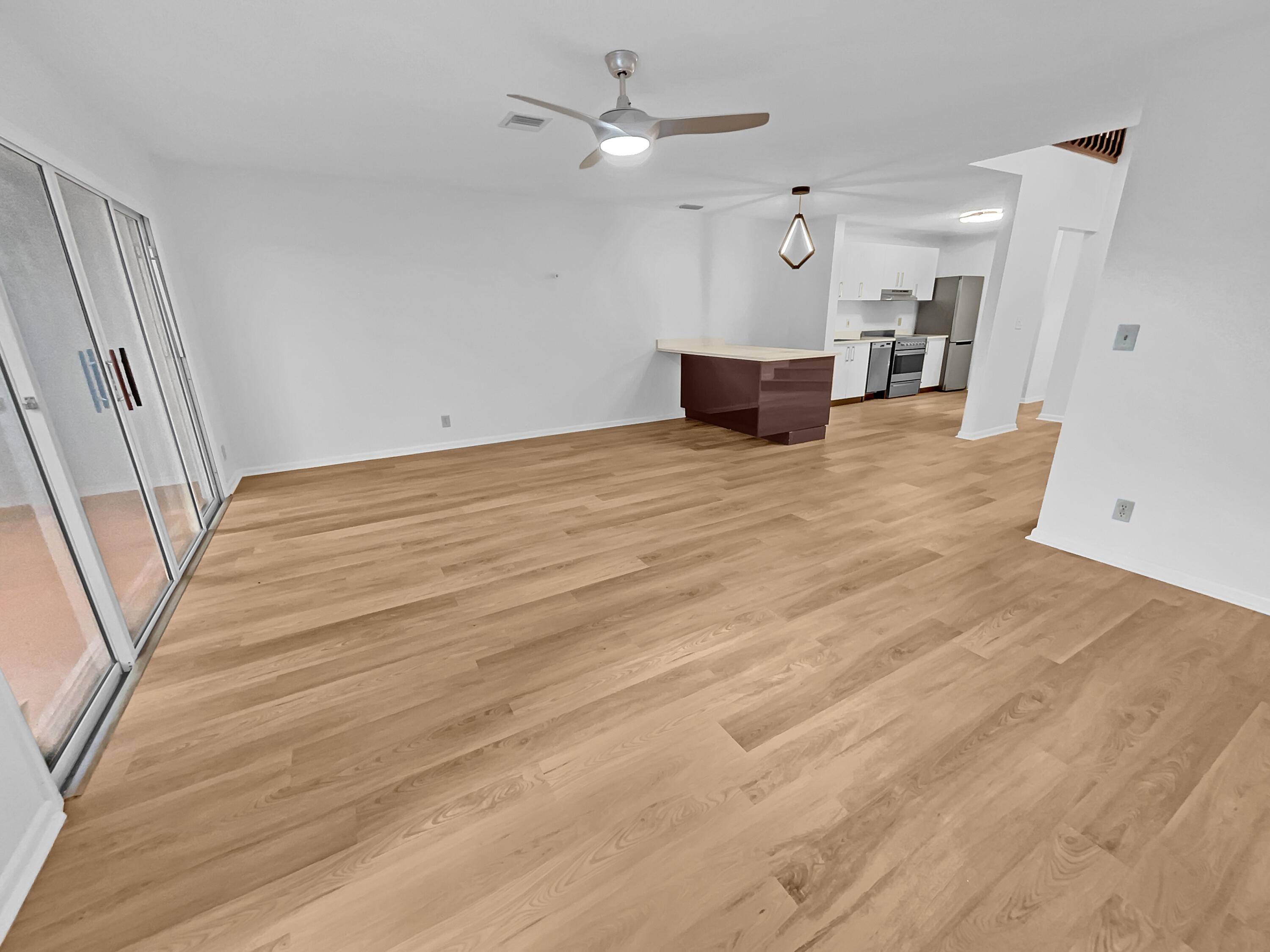 1410 Ocean Dunes Circle Jupiter, FL 33477 - Photo 5 of 23 listing_4