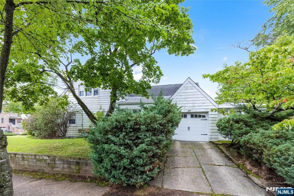 633 Prospect Avenue Ridgefield, NJ 07657 - Photo 9 of 12 Gallery Image 9