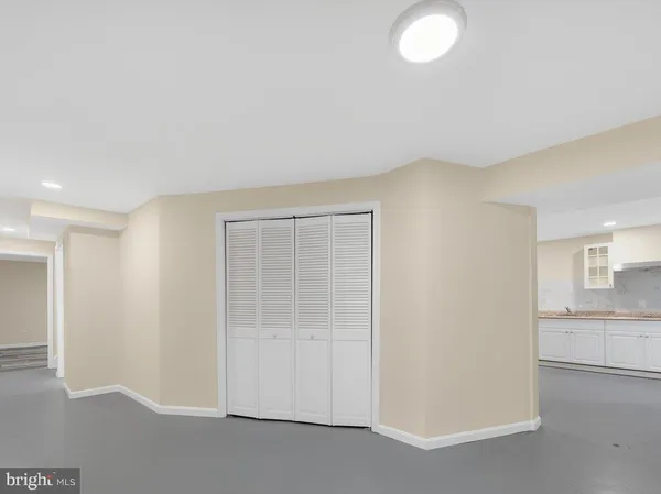 $650,000 | 4047 White Haven Drive, Dumfries, VA 22026