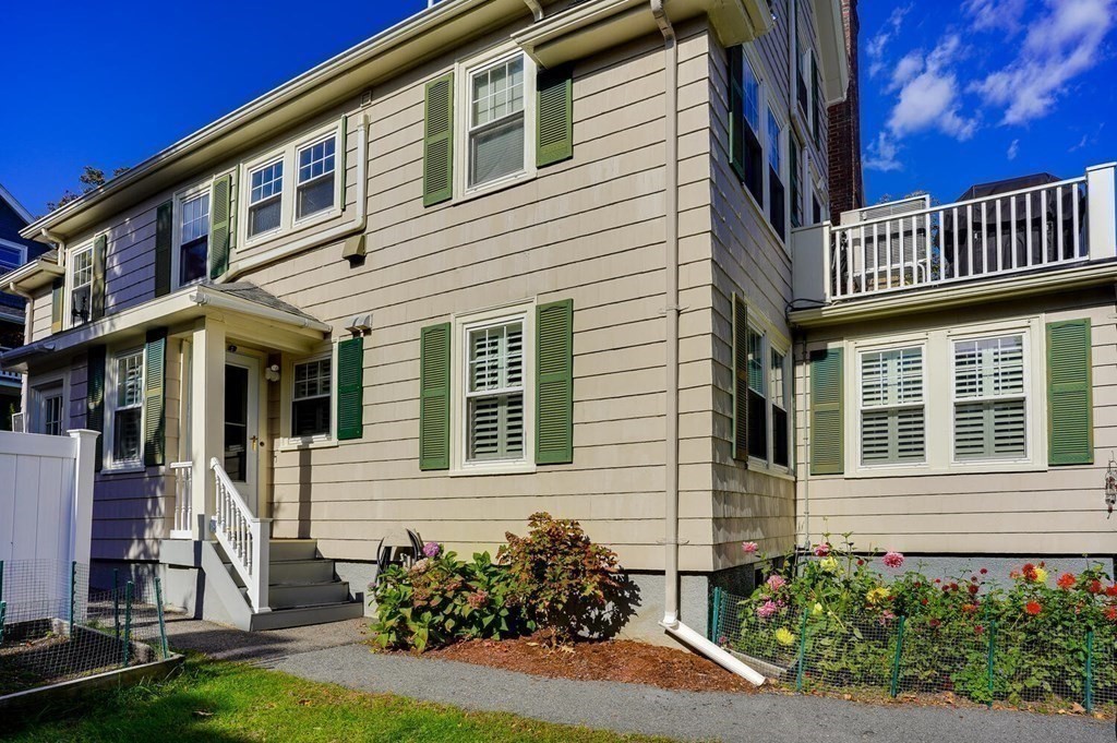 12 Flint Road, Unit 1 Watertown, MA 02472 - Photo 21 of 26 Gallery Image 21