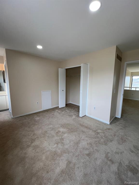715 Eton Court Rochester Hills, MI 48307 - Photo 14 of 23