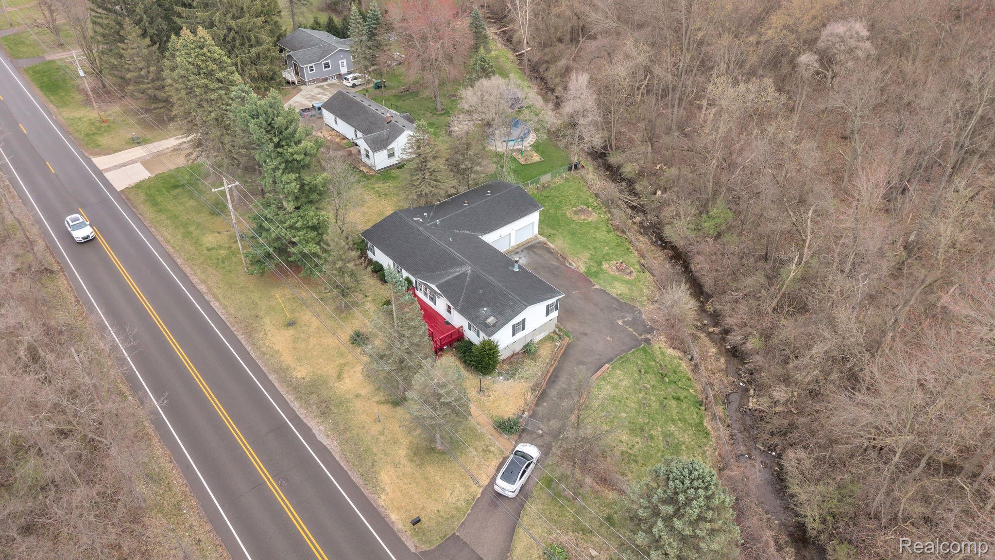 36085 Wick Road Romulus, MI 48174 - Photo 18 of 43 Drone / aerial view
