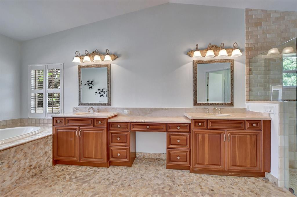 11106 Whispering Pines Lane Boca Raton, FL 33428 - Photo 19 of 64 Photo 19