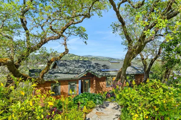 $1,650,000 | 118 Francis Avenue, Fairfax, CA 94930