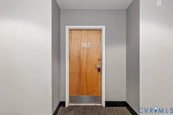 $270,000 | 1333 West Broad Street, Unit U302, Richmond, VA 23220