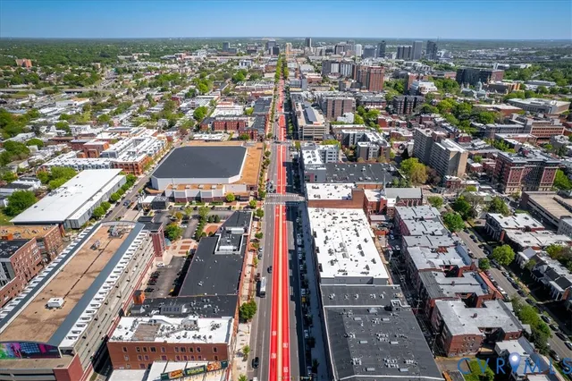 a picture of city view